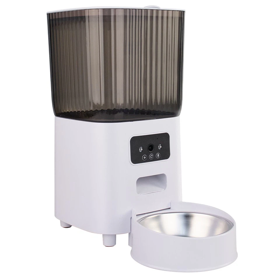 Feeder awtomatiku tal-qtates